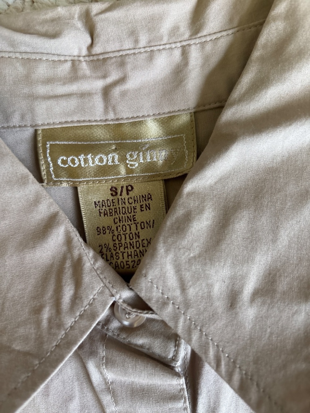 Cotton Ginny buttoned down shirt - SMALL - Picture 2 of 3